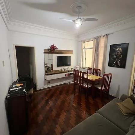 Quarto Privativo Em Apartamento Em Copacabana Ambiente Compartilhado